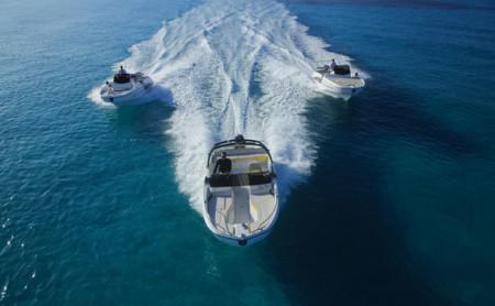 Innovatives Konzept von Beneteau: Ein Rumpf für drei verschiedene Boote. Die Flyer 6 gibt es als Bowrider, Kajütboot oder offenes Sportboot.