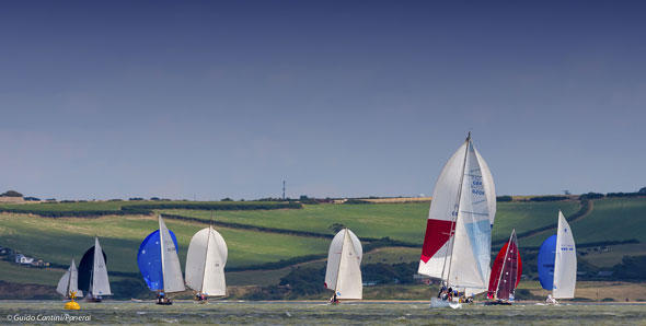 Schönheiten aus vergangenen Zeiten unter sich bei der Panerai British Classic Week