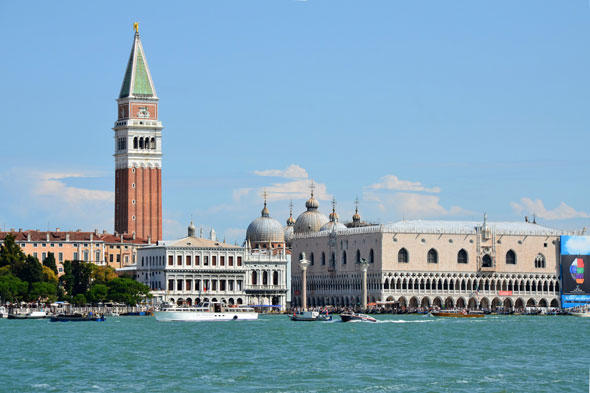 Venedig ist romantisch, Segeln ist romantisch ¿ wie romantisch muss erst ein Segeltörn nach Venedig sein!