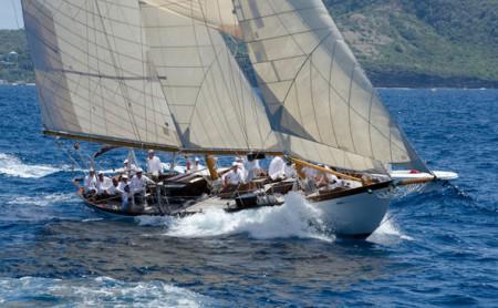 Der Herreshoff-Schoner Mary Rose des Österreichers Gerald Rainer überzeugte in Antigua auf allen Linien