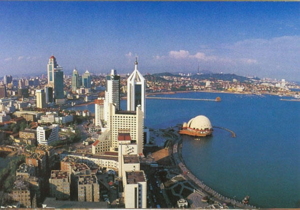 Sonderlich beliebt war das Olympiarevier Qingdao bei den Seglern ja nicht ¿ dennoch macht der Weltcup künftig dort Station