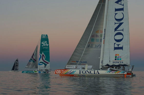 Flaute beim Zieleinlauf in Cascais strapazierte die Nerven der Teilnehmer der MOD70 Europatour