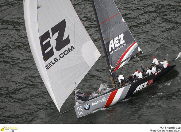 Kann sich das AEZ-Team mit einem guten Platz bei der RC44-Weltmeisterschaft in der Endwertung der Tour 2012 noch verbessern?