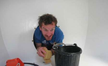 Delle-Karth hat das große Los gezogen und darf den Bug trocken legen