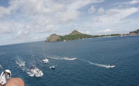 Boote begleiten uns zur Ziellinie