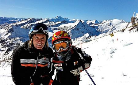 Wahrer Luxus. Ski-fahren mit Tochter Amanda (10) am Mölltaler Gletscher vor Sonnblick, Großglockner und Co.