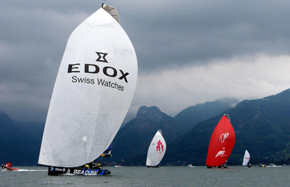 Sea Dubai in Front, dahinter die Österreicher und Team Cereef