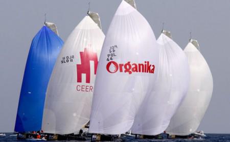 Elf Mannschaften werden an der RC44-Regatta vor Portoroz teilnehmen, darunter zwei neue Teams