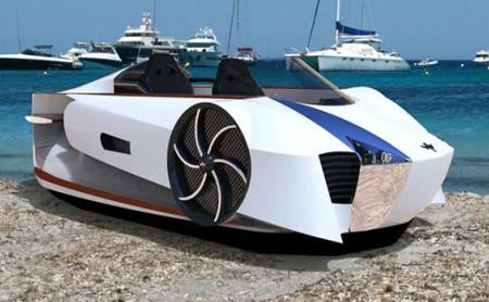 Über Asphalt, Strand und Wasser direkt zur Yacht ¿ das Supercraft macht es möglich