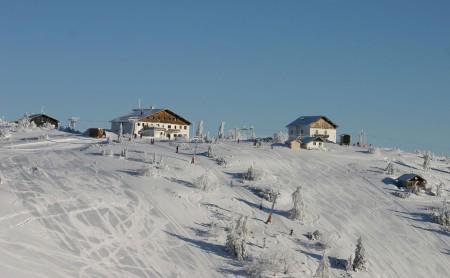 Zuerst über den Feuerkogel carven, dann über den Traunsee segeln ¿ Skiyachting ist cool!