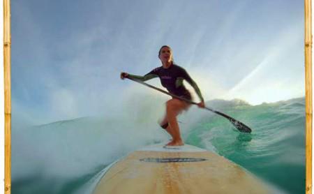 Eine Frau, die die Welle voll im Griff hat: Karina Figl