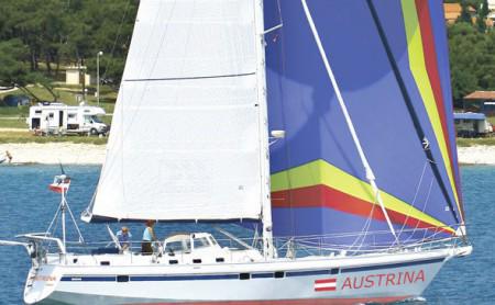 Austrina, die neue Ausbildungyacht ist ein Langkieler in Knickspantbauweise