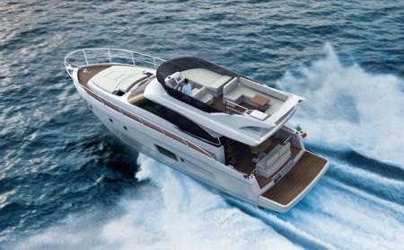 Zeitlose Optik, frische Details: Bavaria Virtess 420