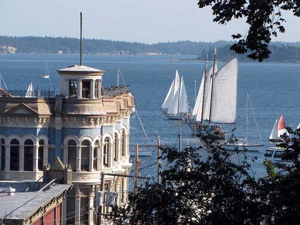 Das Rennen startet vor der historischen Altstadt von Port Townsend