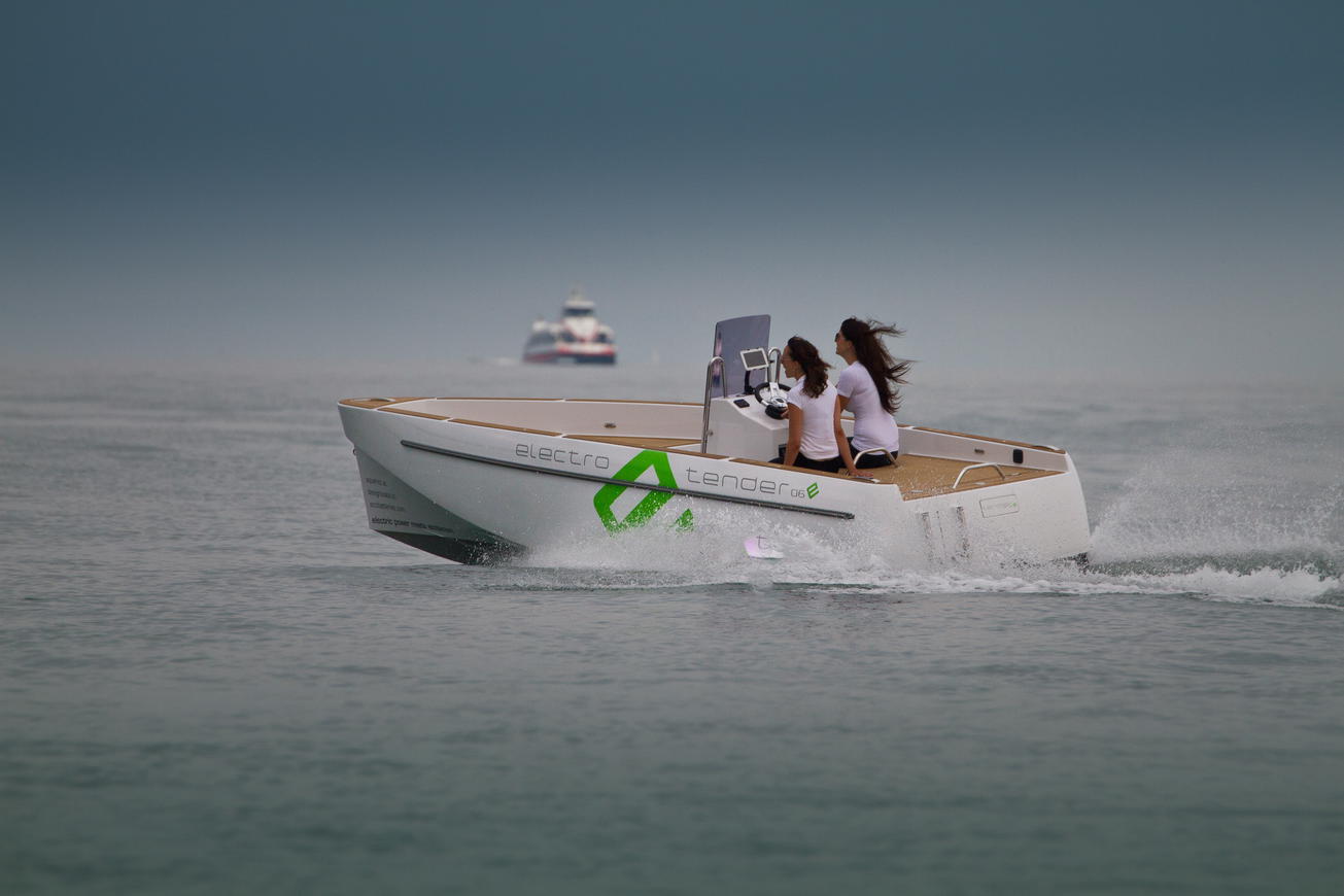 Tender 06eT von Designboats