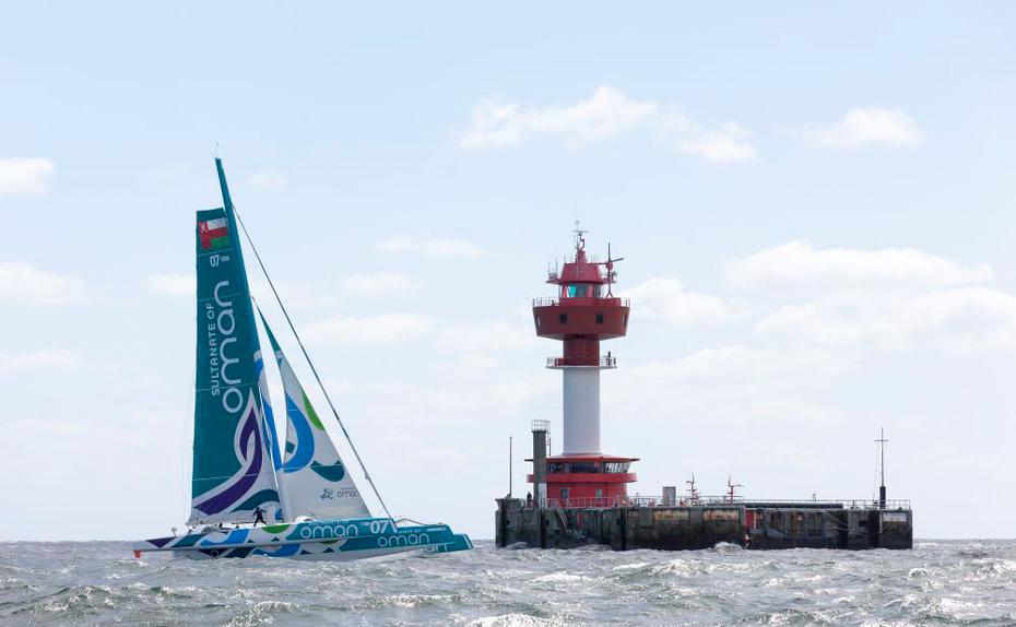 Rekordversuch von Oman Sail